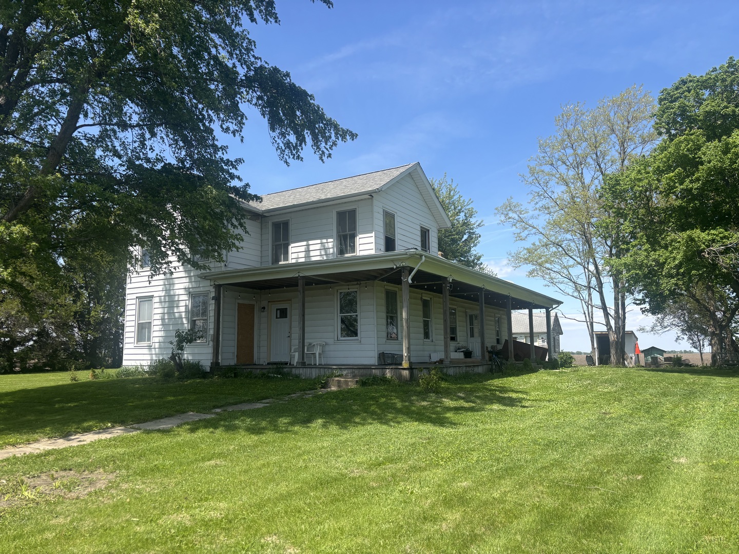 1558 County Road 400N Road, Lacon, IL
