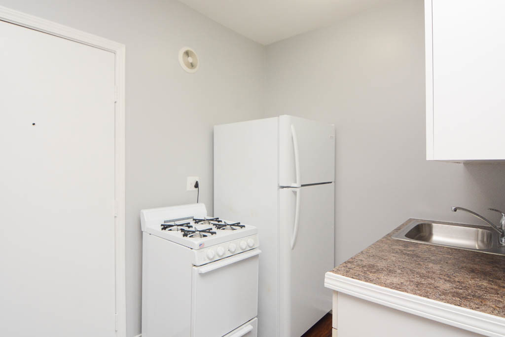 4031 N KENMORE Avenue #409, Chicago, IL