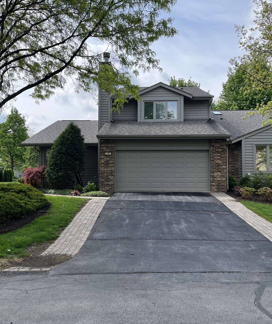 120 Commons Drive #120, Palos Park, IL