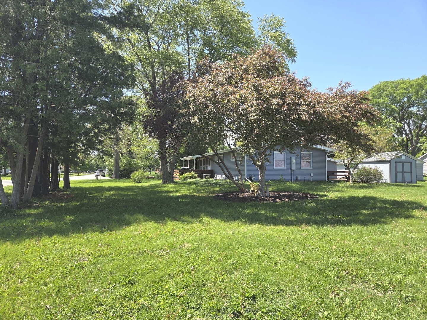 313 S McKinley Street, Mansfield, IL