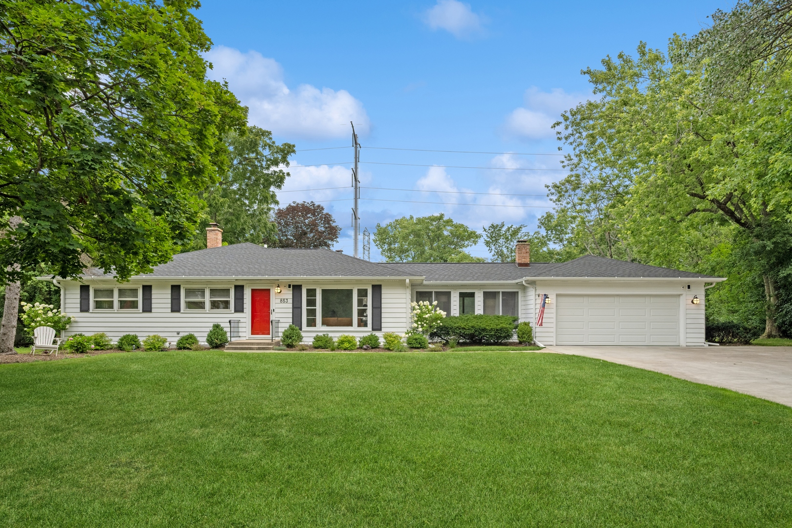 853 Happ Road, Northfield, IL