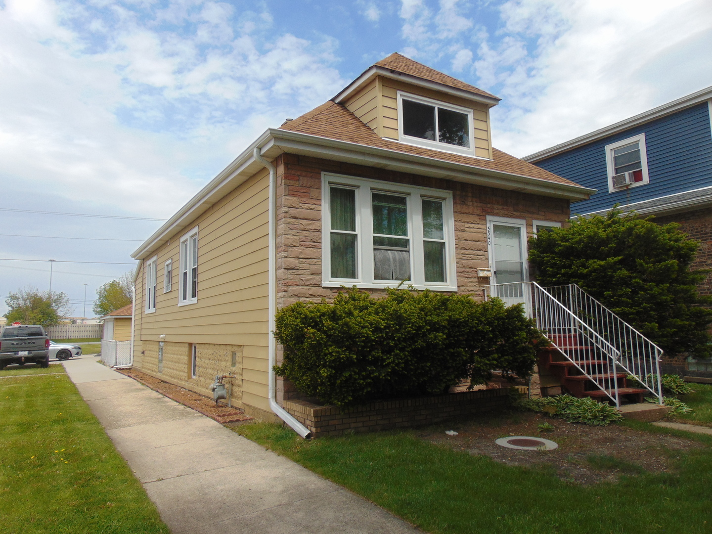 5340 W 30th Street, Cicero, IL