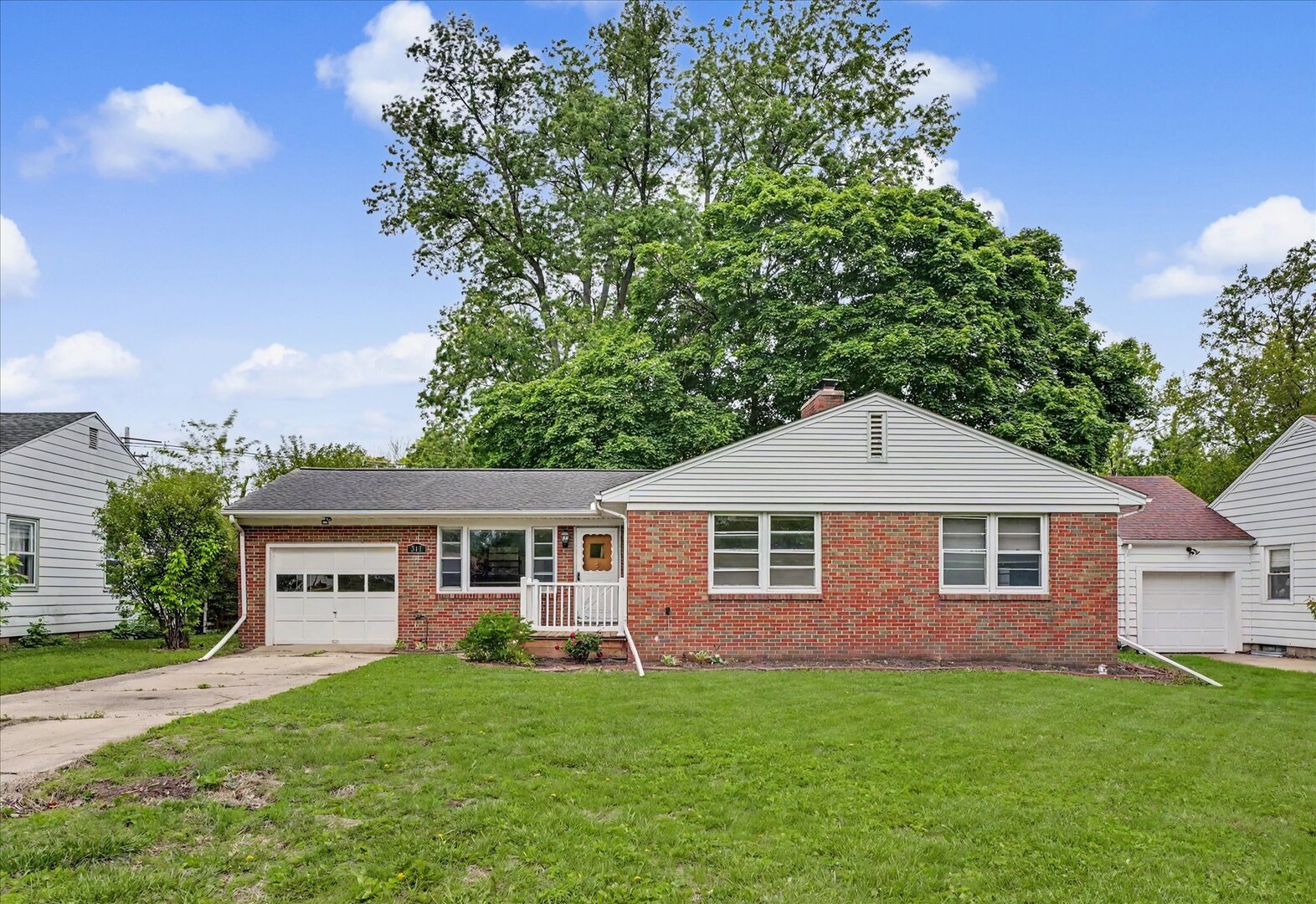 311 Flora Drive, Champaign, IL
