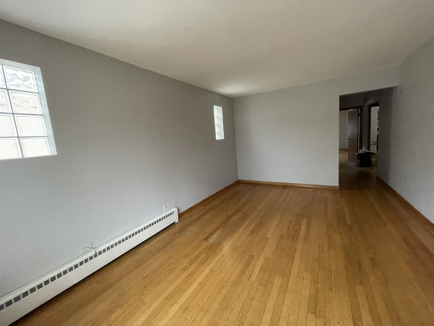6606 W Devon Avenue #2, Chicago, IL