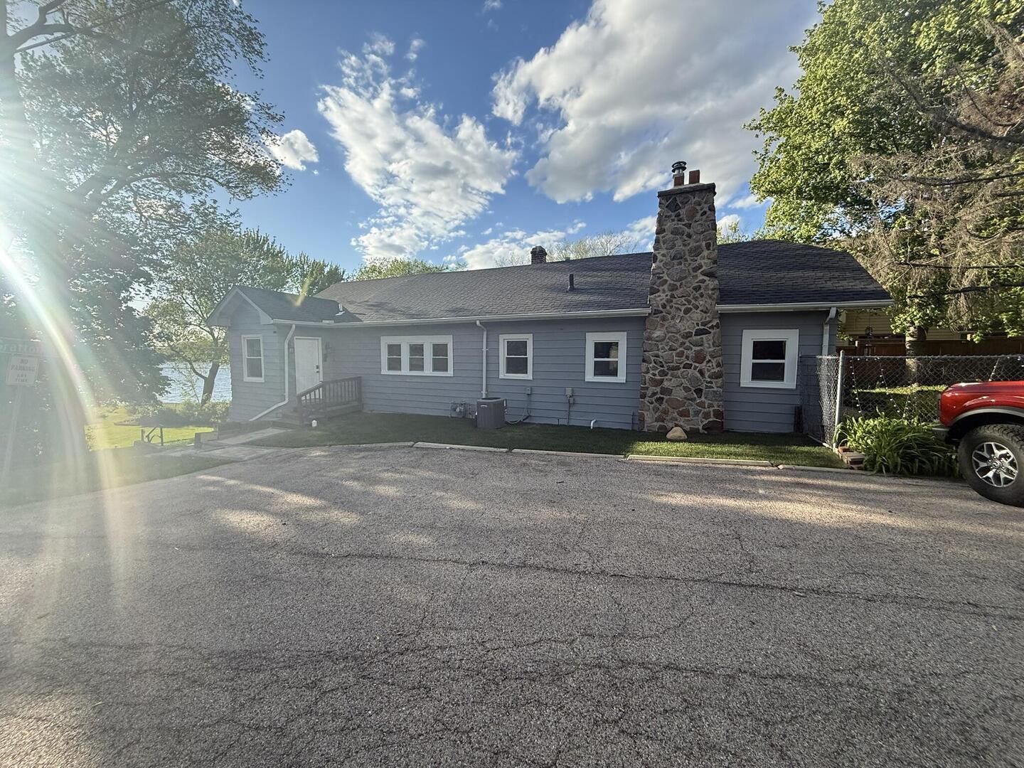 21990 W 6th Street, Lake Villa, IL