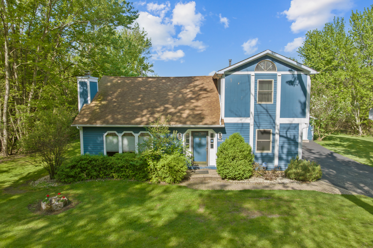 26830 N Huston Avenue, Wauconda, IL