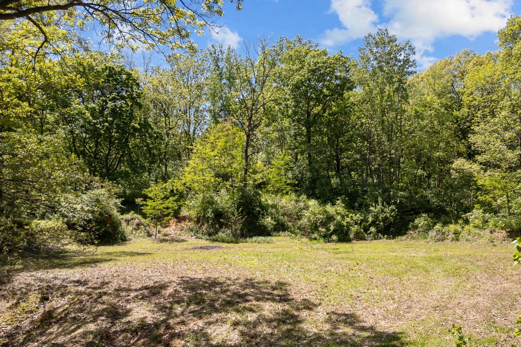 2098 Vail Avenue, Muscatine, IA