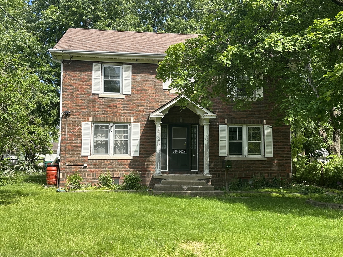 1418 N Sheridan Road, Peoria, IL