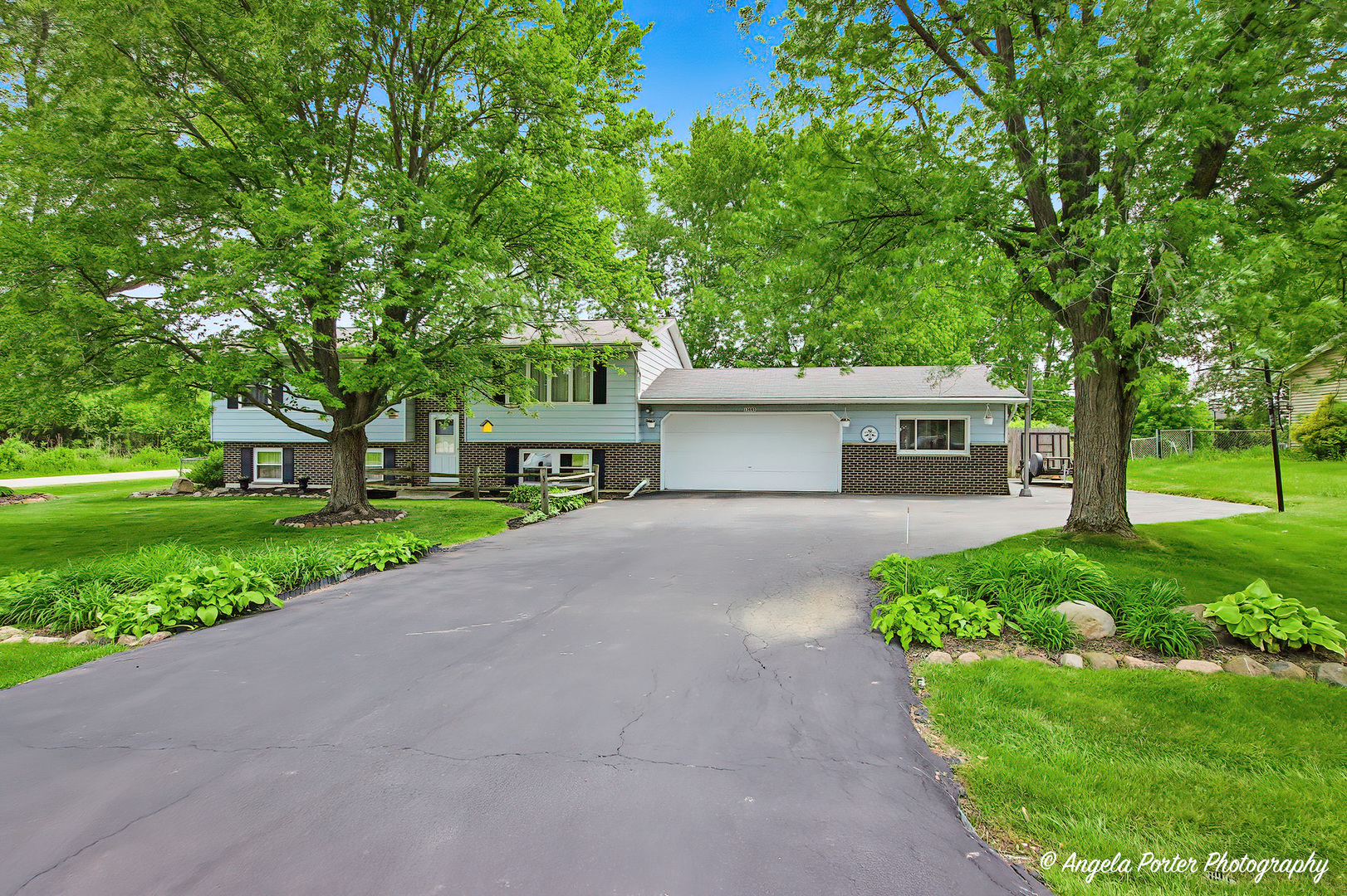 13005 W 28th Street, Wadsworth, IL