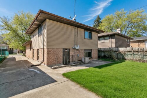 14129 S Hoxie Avenue, Burnham, IL