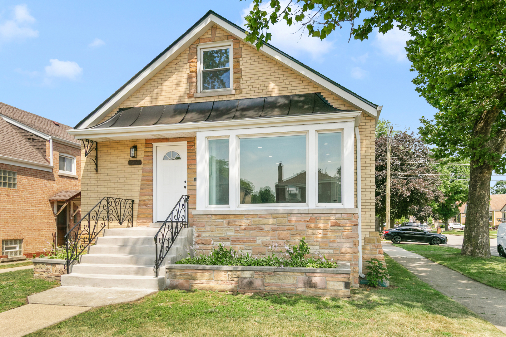 2263 S 14th Avenue, North Riverside, IL