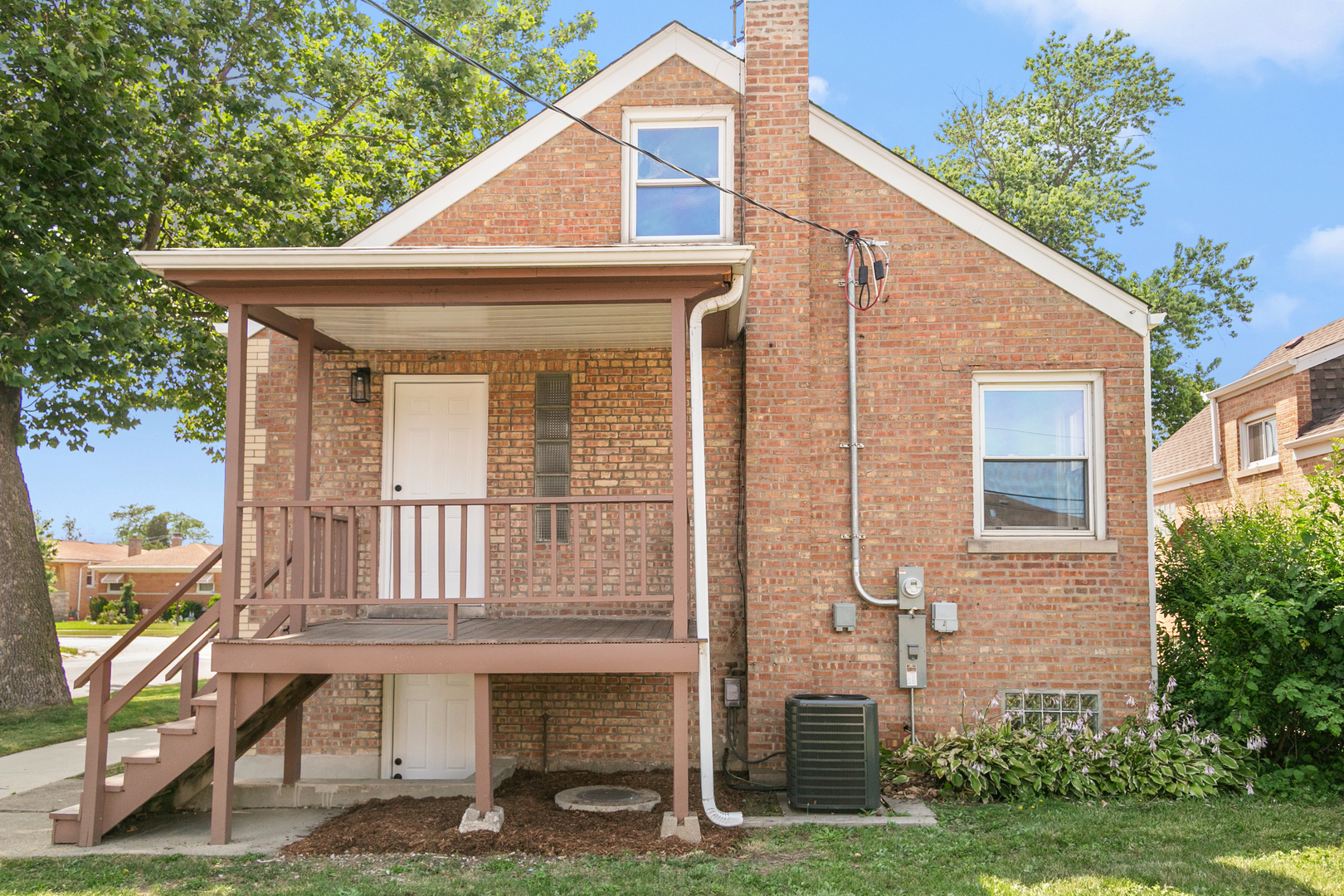 2263 S 14th Avenue, North Riverside, IL