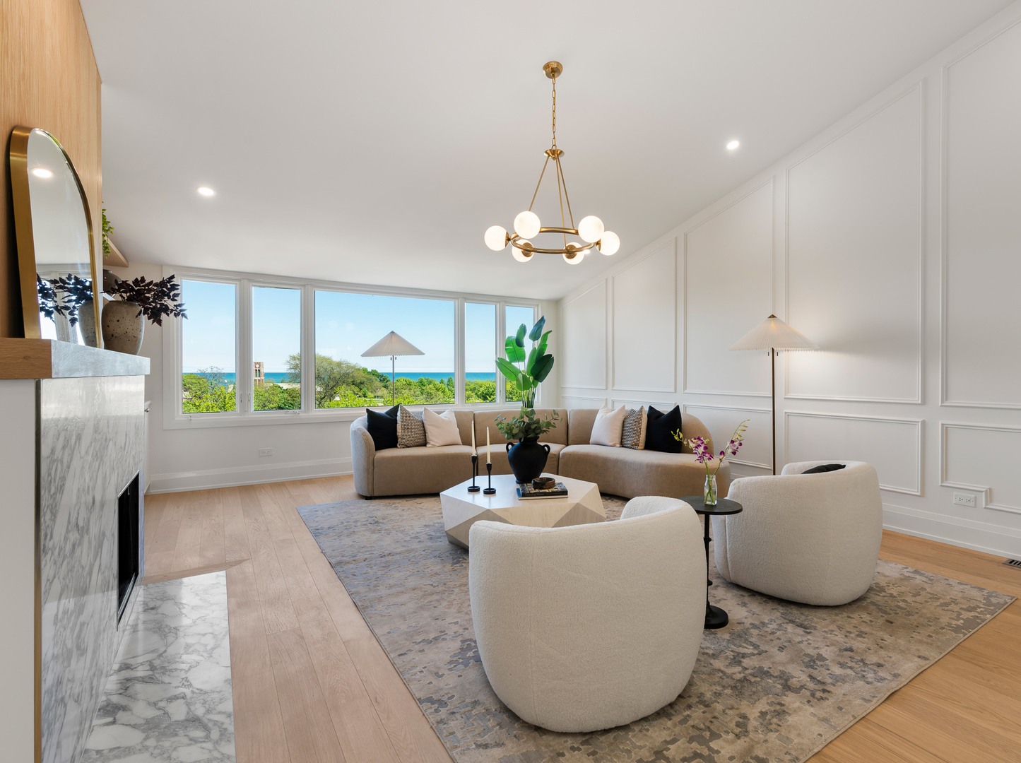 3700 N Lake Shore Drive #702, Chicago, IL