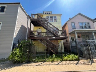 8919 S Escanaba Avenue, Chicago, IL
