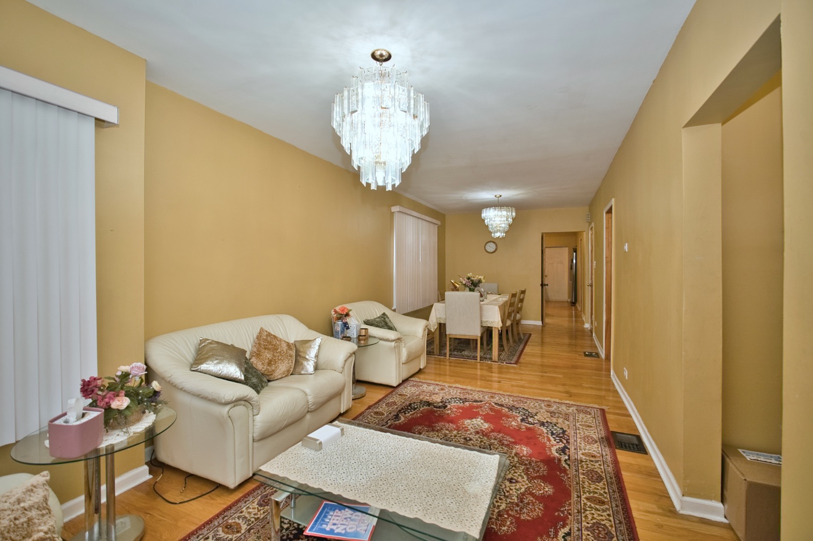 3422 N Kolmar Avenue, Chicago, IL