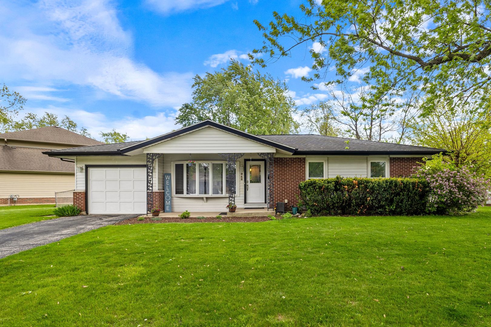 948 Carswell Court, Elk Grove Village, IL