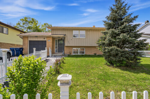 2627 Dana Avenue, Waukegan, IL
