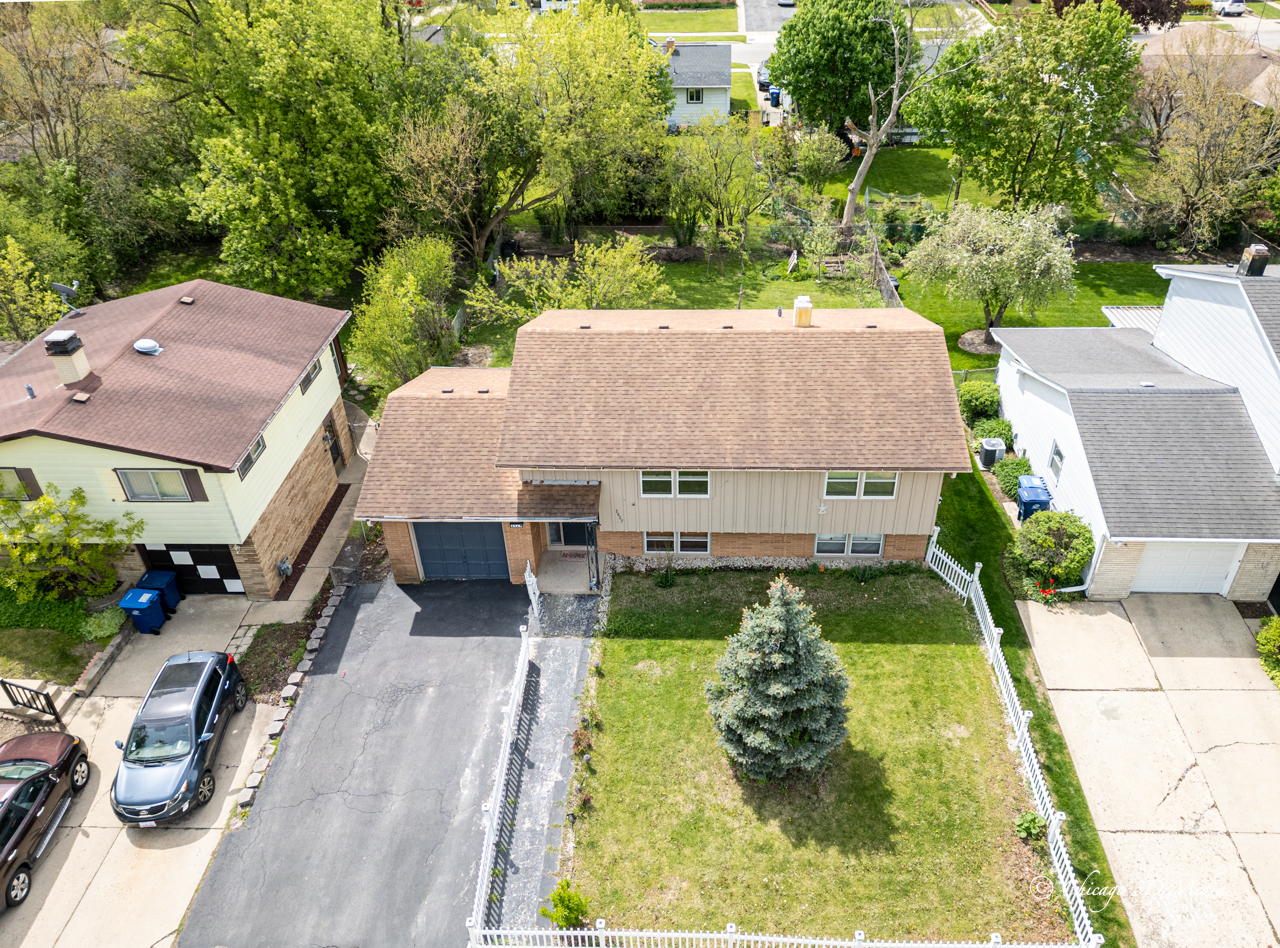 2627 Dana Avenue, Waukegan, IL