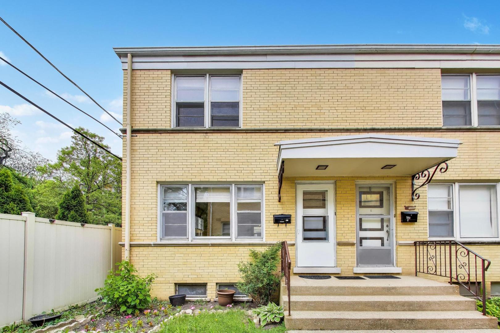 7911 North Avenue #F, River Forest, IL