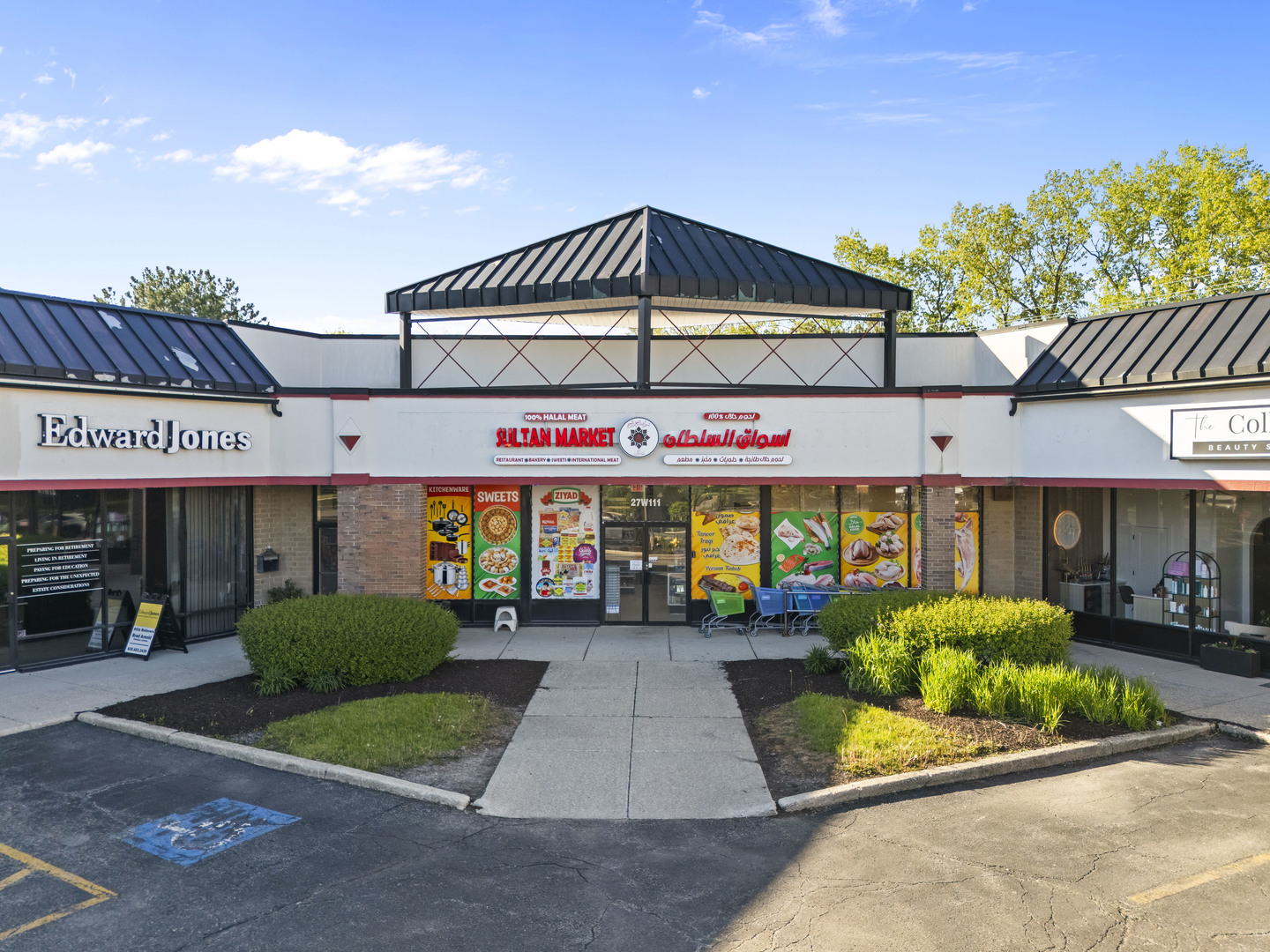 27W111 GENEVA Road, Winfield, IL