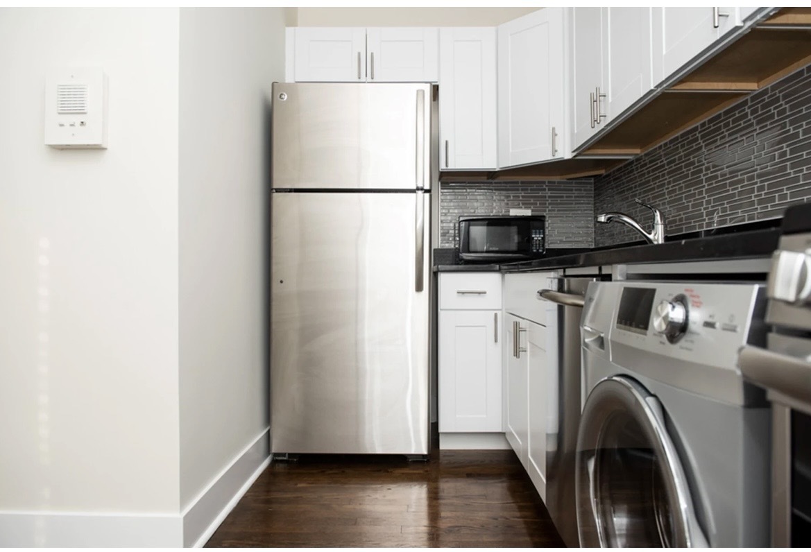 2129 N Dayton Street #305, Chicago, IL