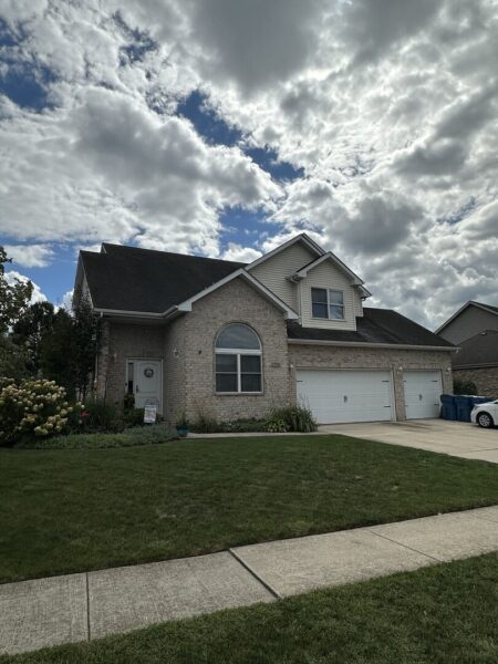 1716 Kingtree Drive, Morris, IL