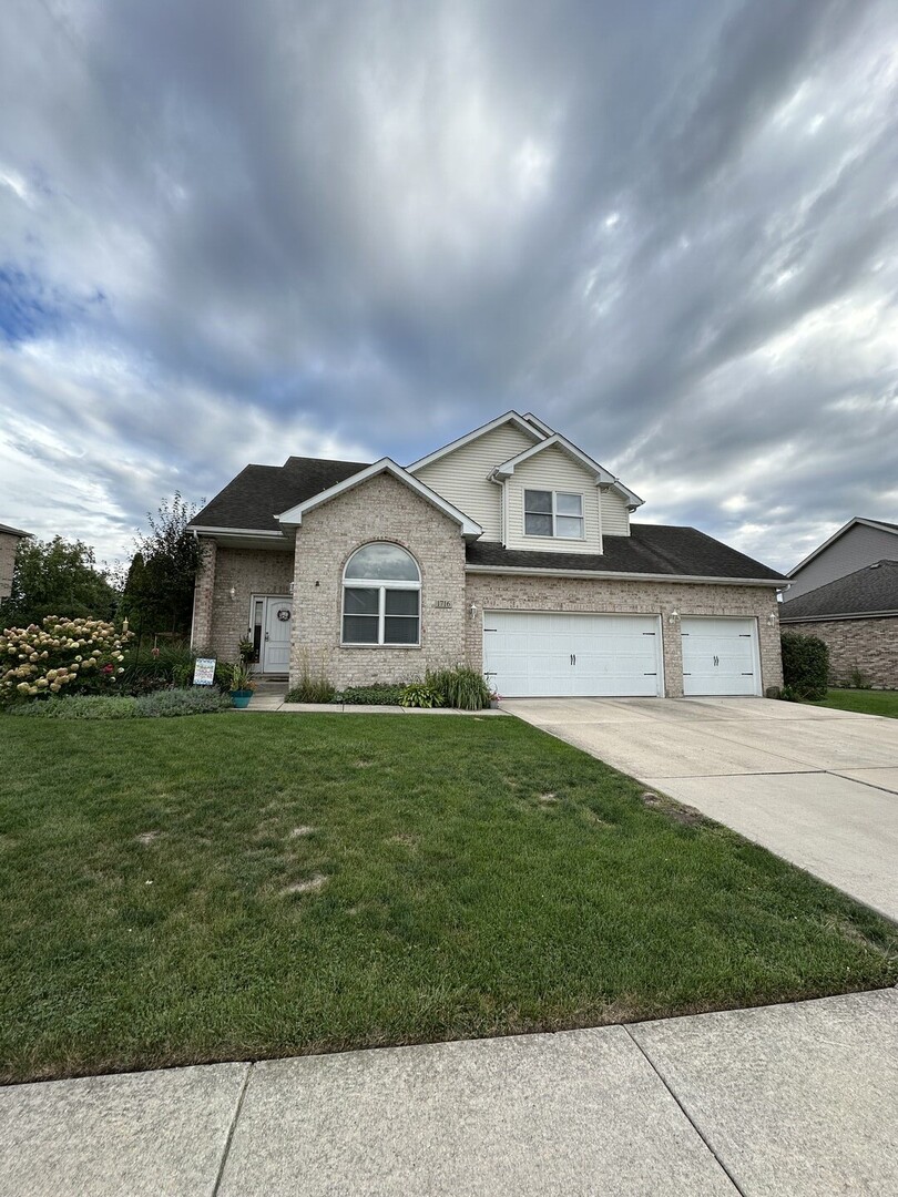 1716 Kingtree Drive, Morris, IL