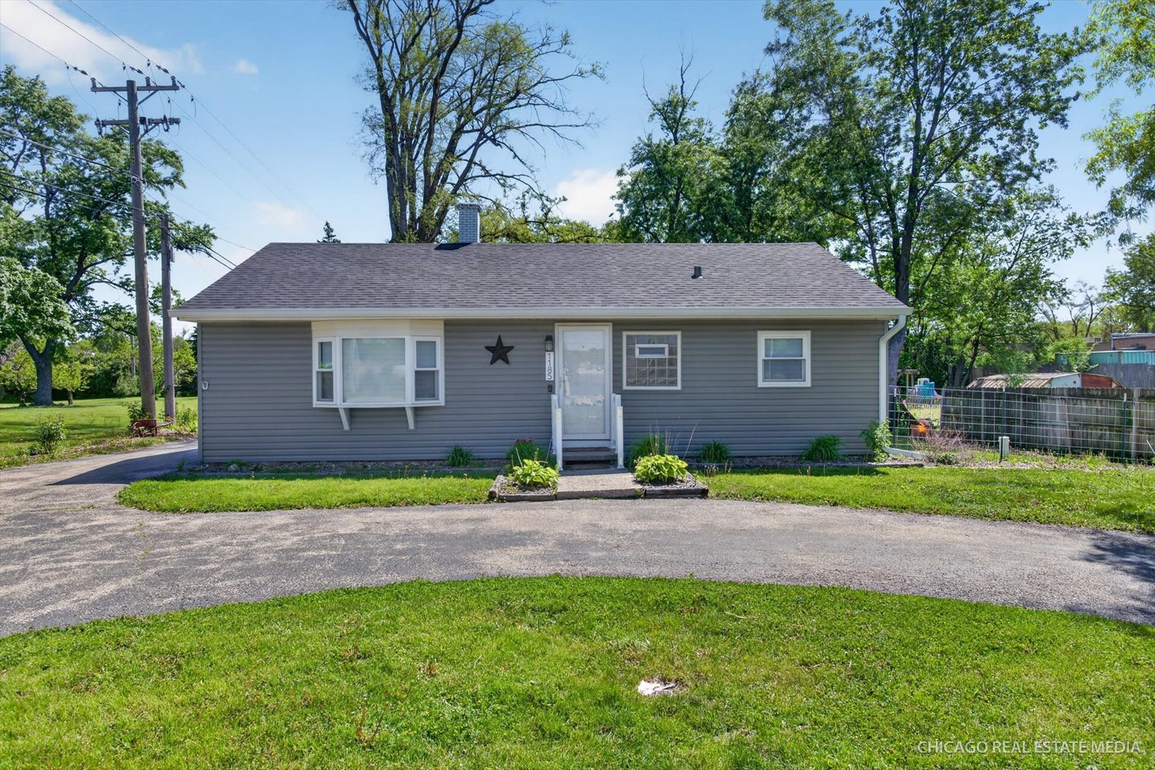1185 S Edgewood Avenue, Lombard, IL