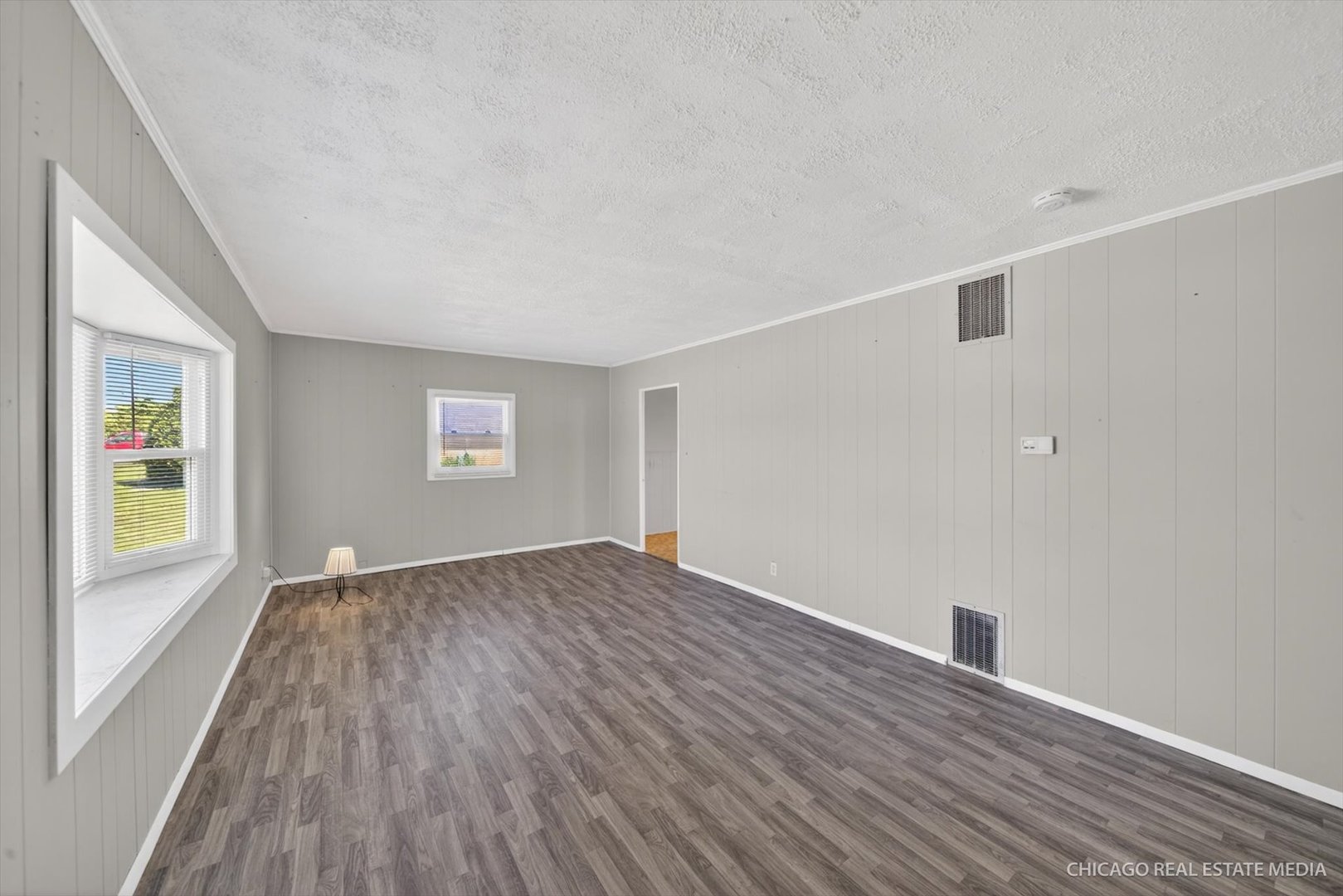 1185 S Edgewood Avenue, Lombard, IL