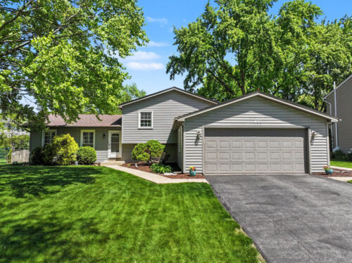 405 Carriage Hill Road, Naperville, IL