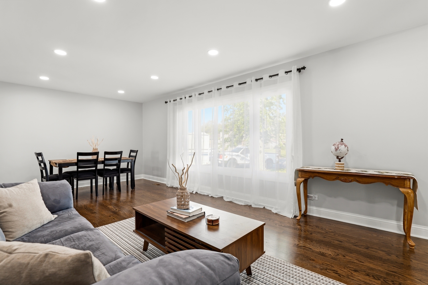 1034 Monterey Court, University Park, IL