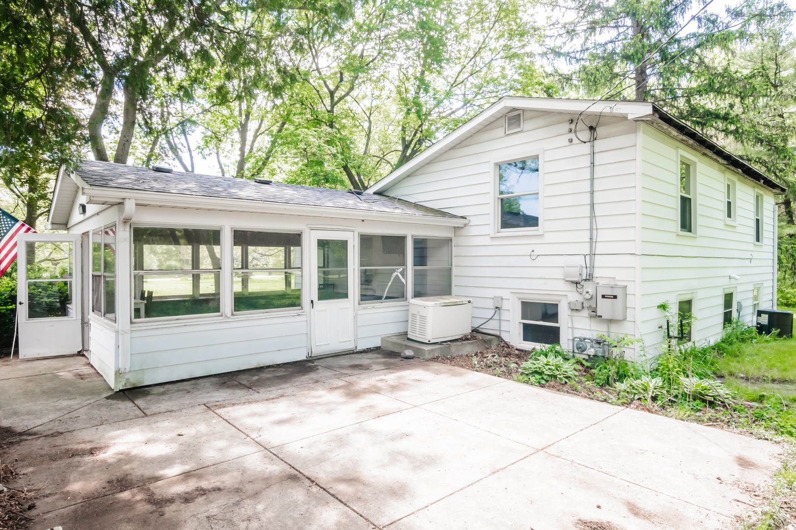 5627 W Laurel Lane, Monee, IL