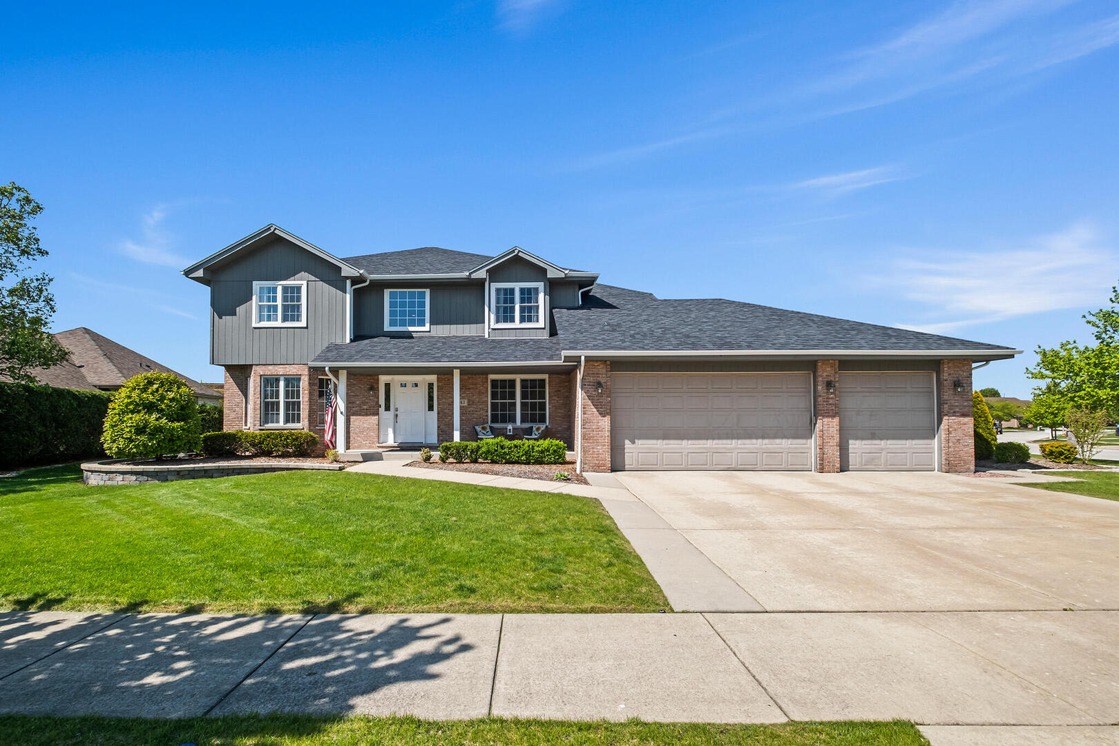 8143 Stonegate Drive, Tinley Park, IL