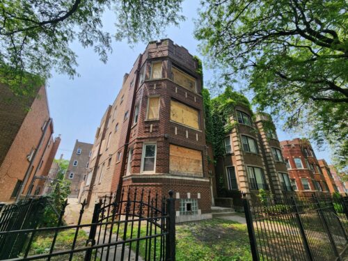 7952 S Langley Avenue, Chicago, IL