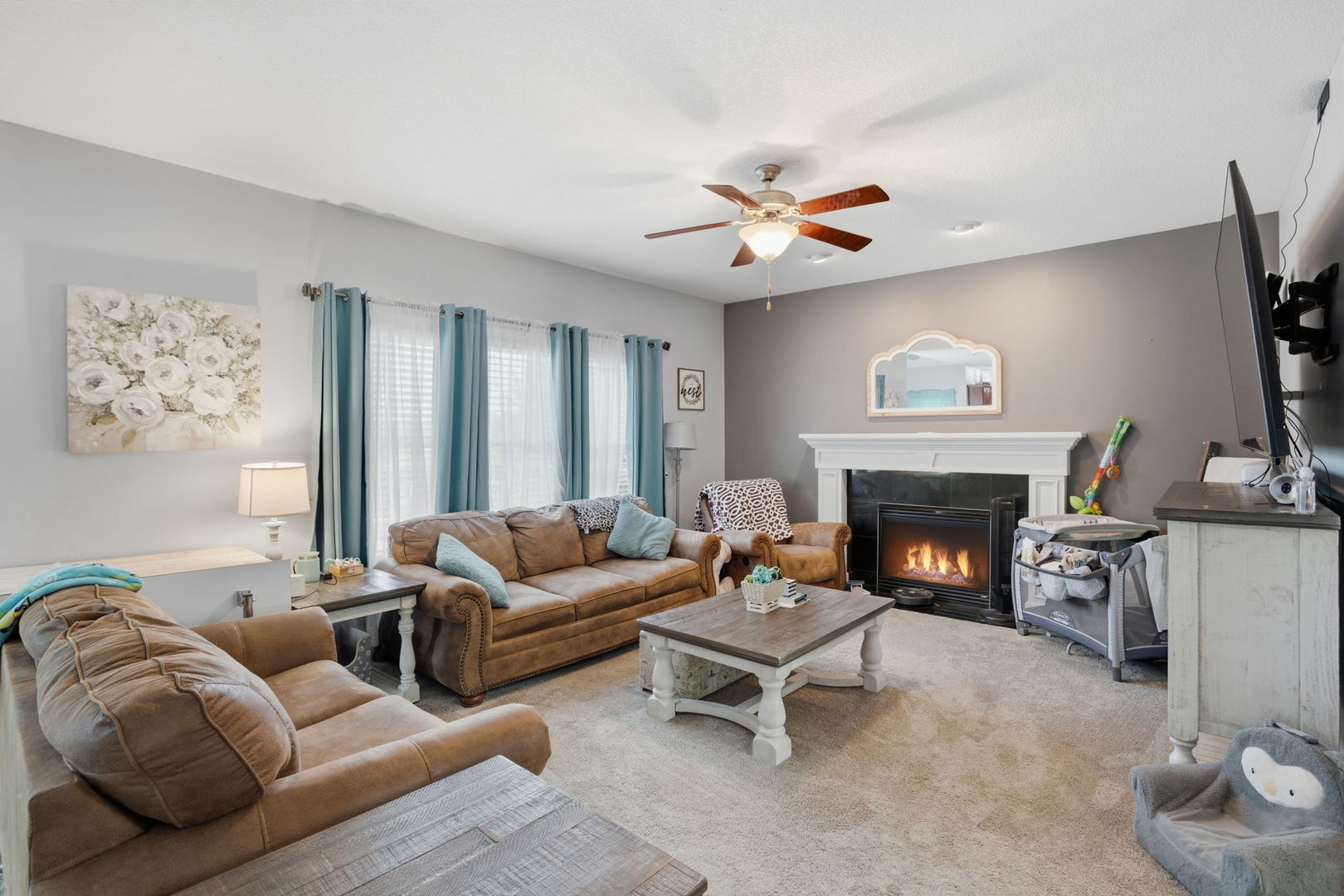 1101 Wild West Drive, Leclaire, IA