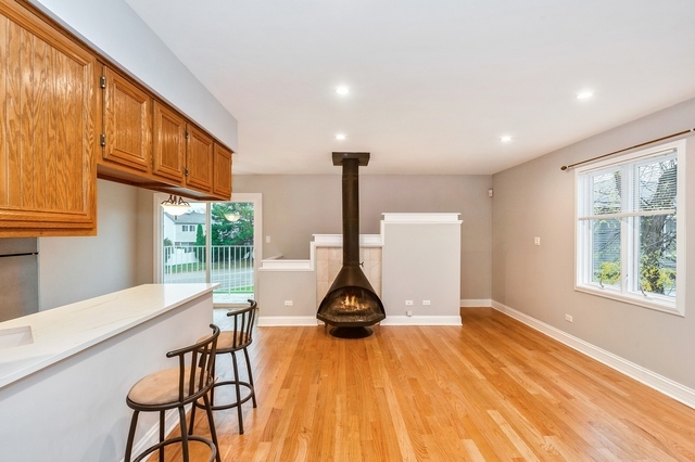 608 Inverrary Lane #608, Deerfield, IL