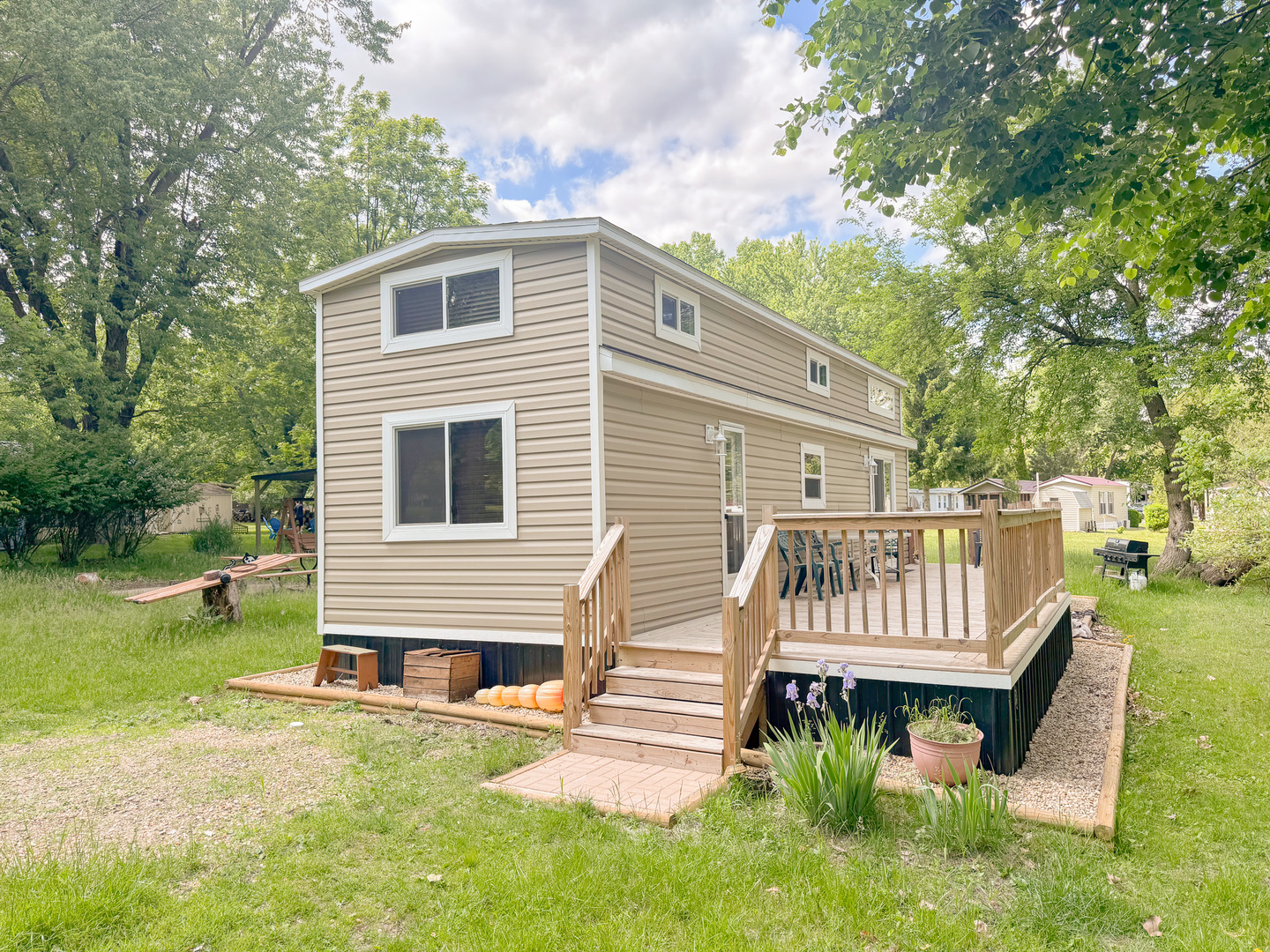24/48&49 Woodhaven, Sublette, IL