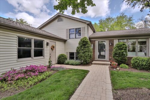 818 Indigo Court, Lake Zurich, IL