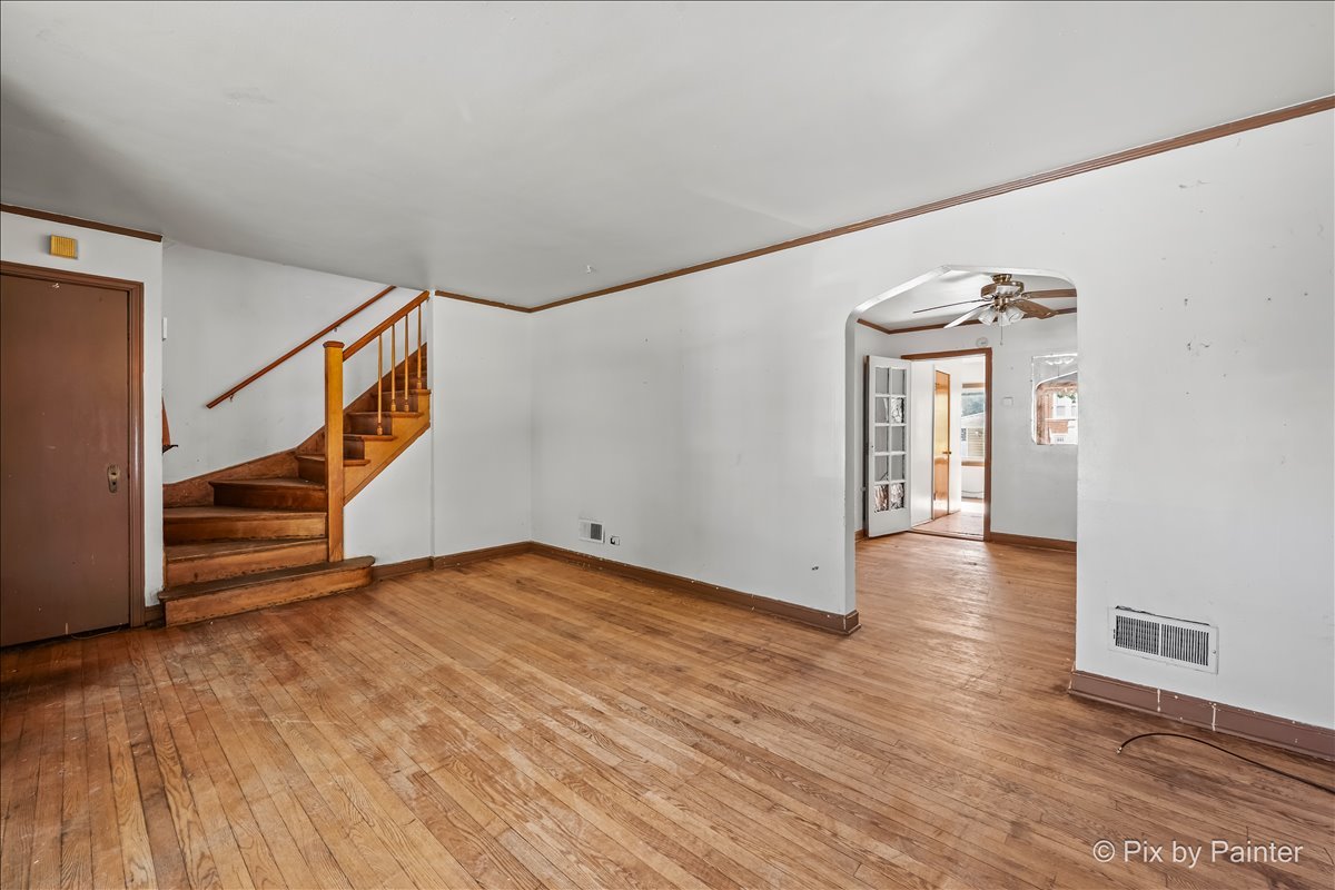 8252 S Marshfield Avenue, Chicago, IL