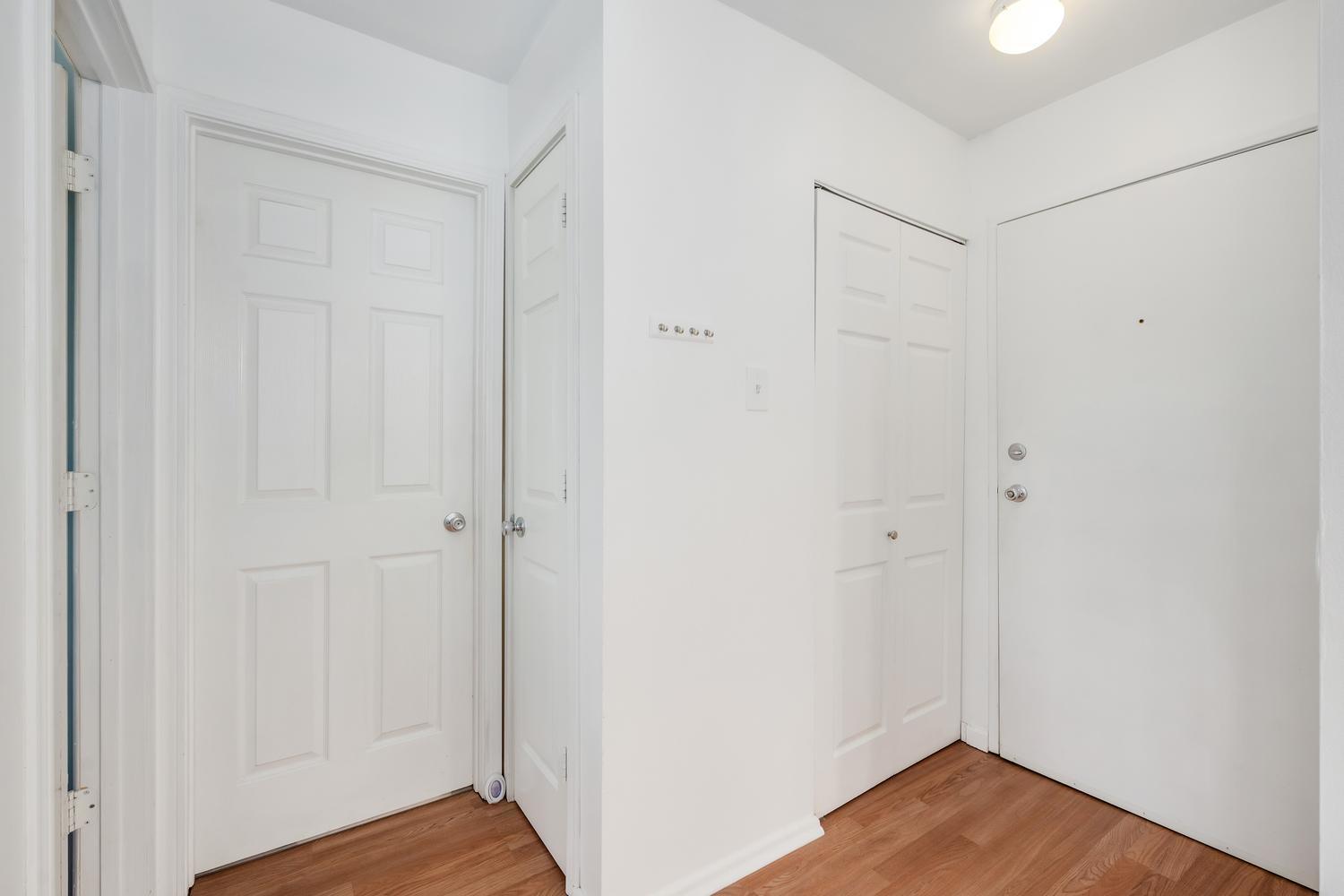 659 E FULLERTON Avenue #204, Glendale Heights, IL