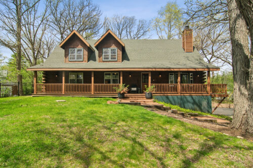 200 Wildwood Lane, Fox River Grove, IL