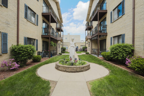 7218 W Wrightwood Avenue #107, Elmwood Park, IL