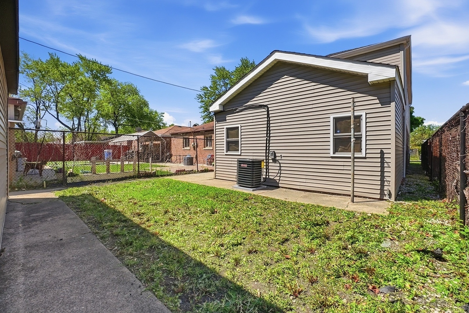 4447 S Leamington Avenue, Chicago, IL