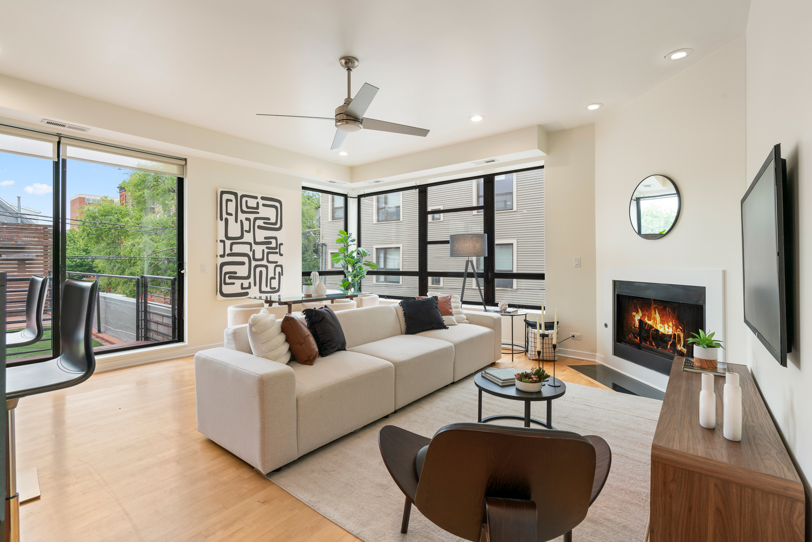 808 N Greenview Avenue #2E, Chicago, IL