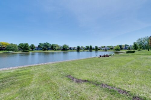 1245 Biscayne Drive, Elk Grove Village, IL