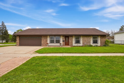 1402 Cynthia Lane, Hanover Park, IL