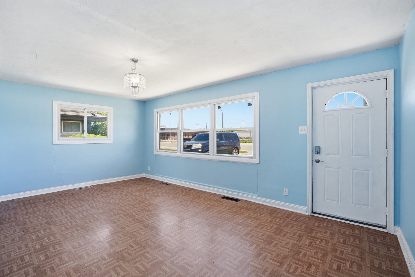 17044 Burnham Avenue, Lansing, IL