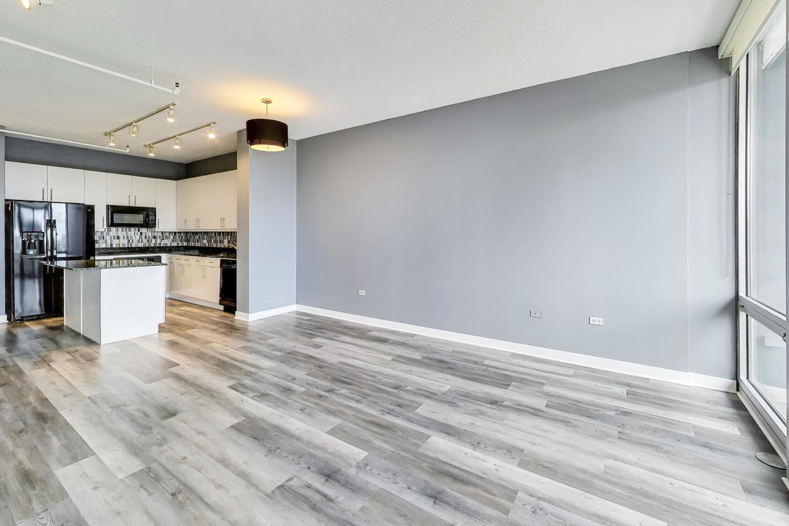 737 W WASHINGTON Boulevard #1109, Chicago, IL