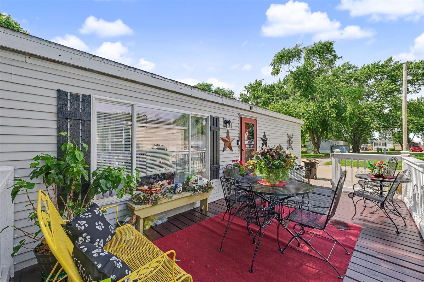 49 Coachman Drive, Monticello, IL