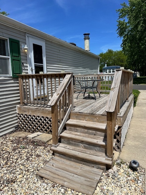 9 Hickory Lane, Sandwich, IL